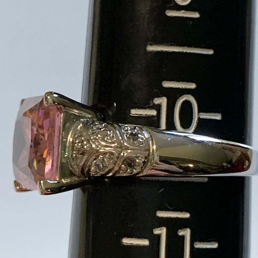 💎 Gorgeous Emerald Cut Pink CZ Ring w/ Filigree Detail - Sz 10